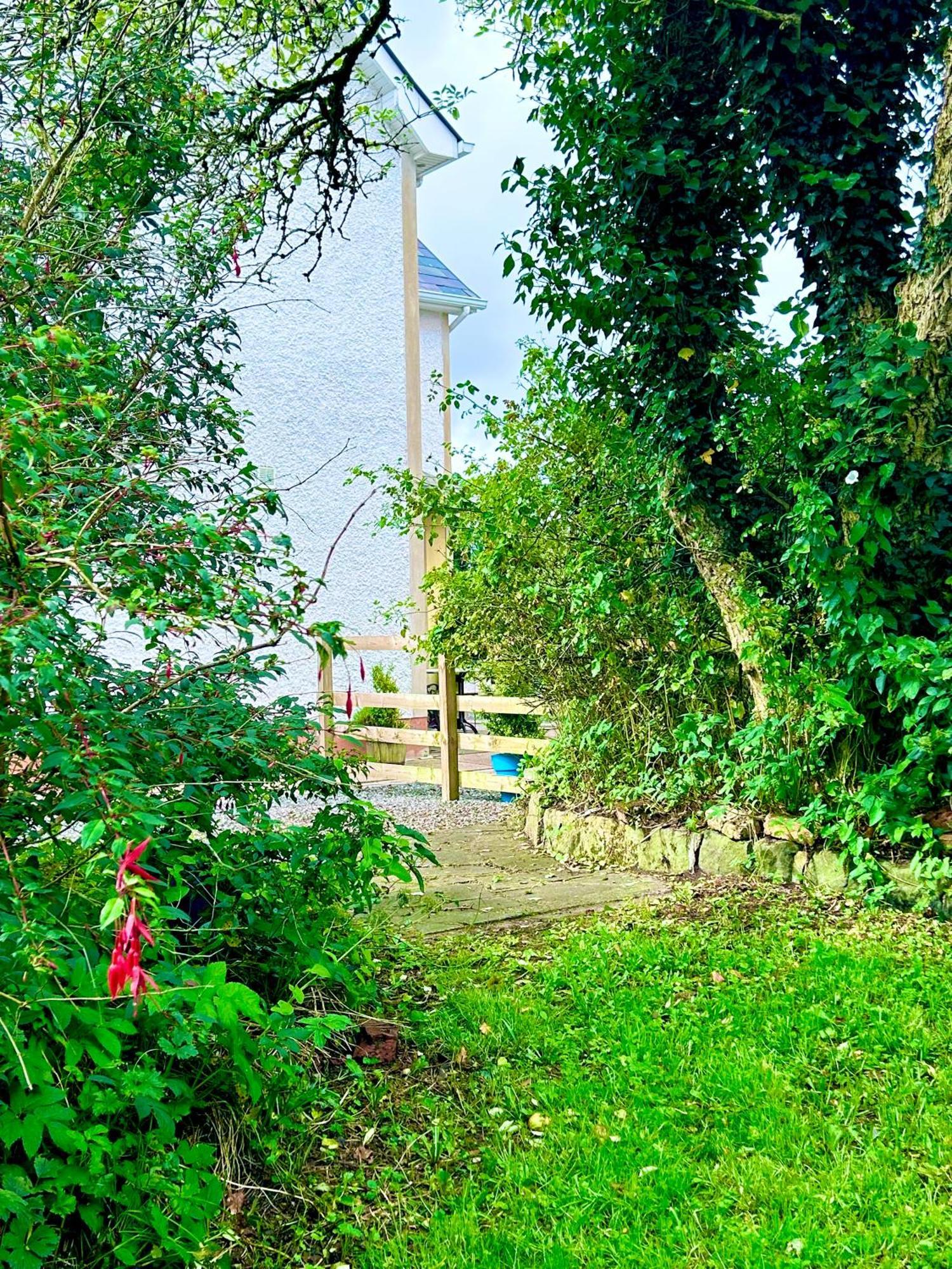 Villa Lime Tree House Maguires Bridge Exterior foto